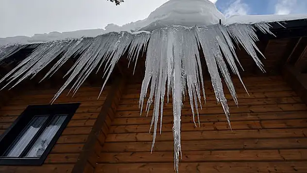 Meteorolojiden çığ, buzlanma ve don uyarısı