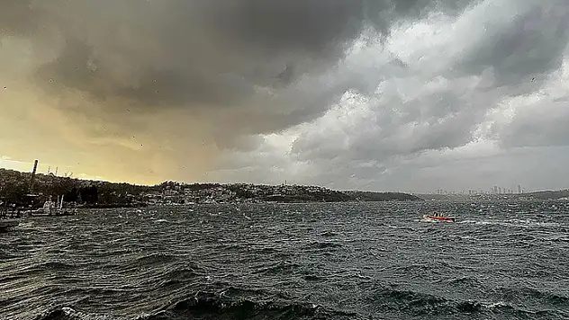 Meteorolojiden Marmara Bölgesi'ndeki 6 il için fırtına uyarısı
