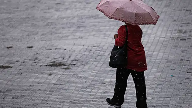 Meteorolojiden sağanak ve sis uyarısı