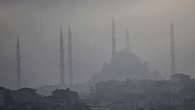 Meteorolojiden sağanak ve sis uyarısı