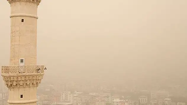 Meteorolojiden 'sağanak ve toz taşınımı' uyarısı
