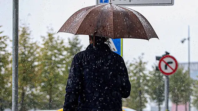 Meteorolojiden soğuk ve yağışlı hava uyarısı
