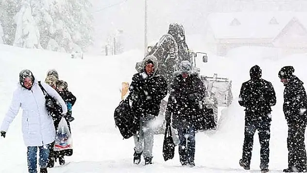 Meteorolojiden 'yoğun kar yağışı' uyarısı