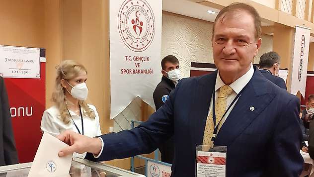 Metin Şahin yeniden başkan seçildi

