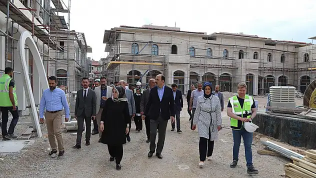 Mevlana Çarşısı ve Altın Çarşı'da sona yaklaşıldı
