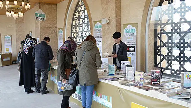 Mevlana Kitap Günleri 17 Aralık'a Kadar İrfan Kültür Merkezi'nde