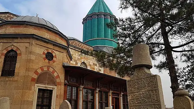 Mevlana Müzesi'ni 5 ayda 1 milyon 200 bin ziyaretçi gezdi
