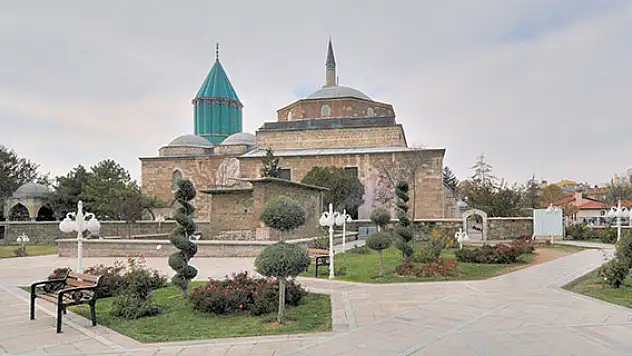 Mevlana Müzesi'ni geçen yıl 2 milyon 46 bin kişi ziyaret etti