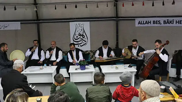 Mevlana'nın 746. Vuslat Yıl Dönümü Uluslararası Anma Törenleri'nde arb-ı Esma Musiki Topluluğu konseri