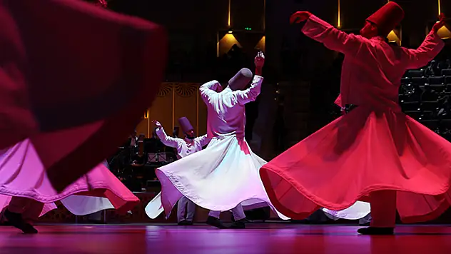 Mevlana'nın 748. Vuslat Yıl Dönümü Uluslararası Anma Törenleri'nde ilk sema yapıldı