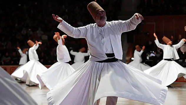 Mevlana'nın 752. Vuslat Yıl Dönümü Uluslararası Anma Törenleri etkinliklerle sürüyor