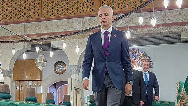 Mevlana'yı anma etkinlikleri Karaman'dan başlayacak