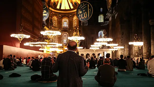 Mevlid Kandili bugün idrak edilecek
