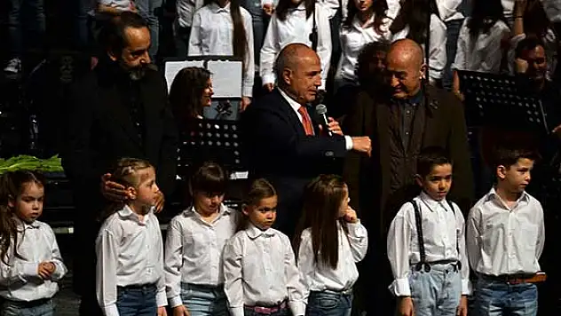 MFÖ'ye saygı gecesi