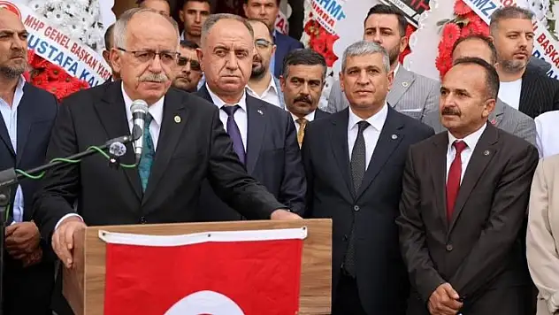 MHP Çumra İlçe Teşkilatı yeni hizmet binası dualarla açıldı