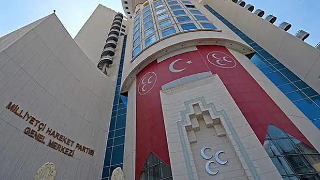 MHP'de flaş gelişme! Muhaliflerin dava dilekçesi partiye ulaştı