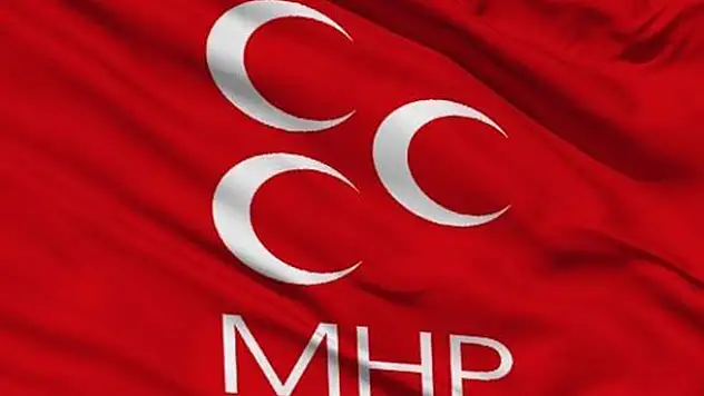 MHP'den flaş karar! 11 teşkilatı kapattı