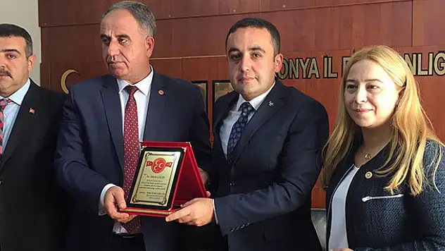 MHP Konya'da devir teslim töreni