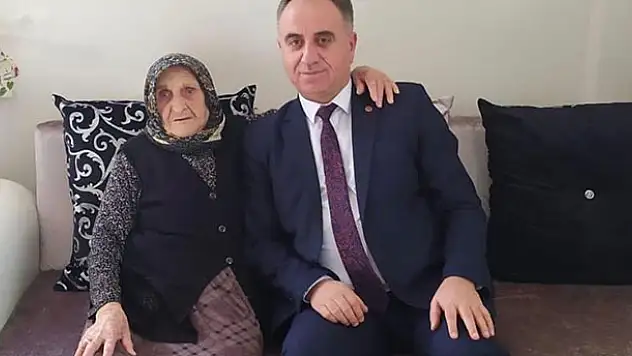 MHP Konya İl Başkanı Karaarslan'ın acı günü! Annesi koronavirüsten hayatını kaybetti