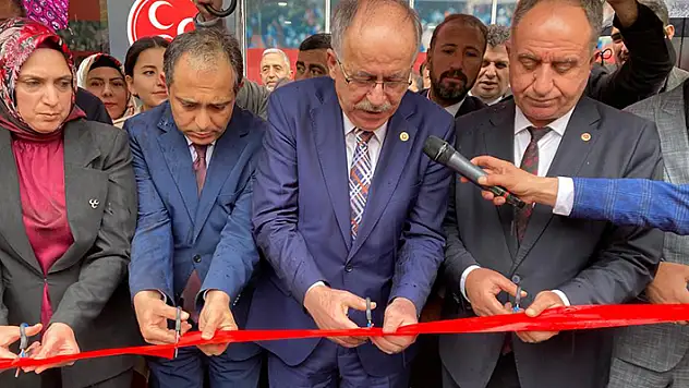 MHP Konya İl Başkanlığı Seçmen İletişim Merkezi açıldı
