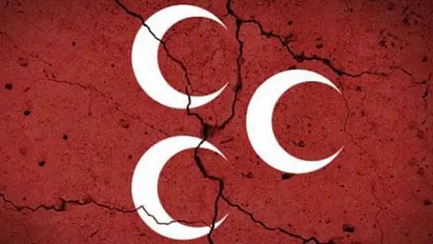 MHP Konya il yönetiminden 9 kişi istifa etti