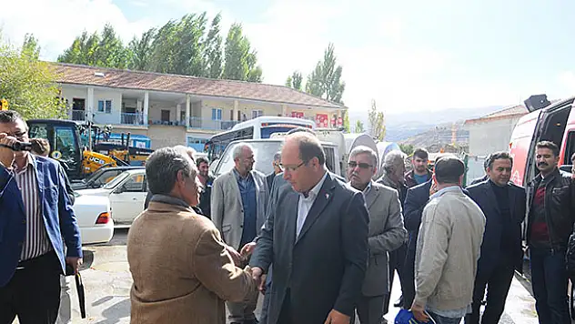 MHP Konya milletvekili adayı Oprukcu, Halkapınar'da
