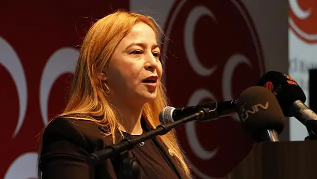 MHP Konya Milletvekili Esin Kara: 'Sosyal medyada sahte hesaplar kapatılmalı'