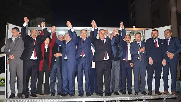 MHP Konya Milletvekili Kalaycı, Ereğli Belediyesinin düzenlediği iftar yemeğine katıldı
