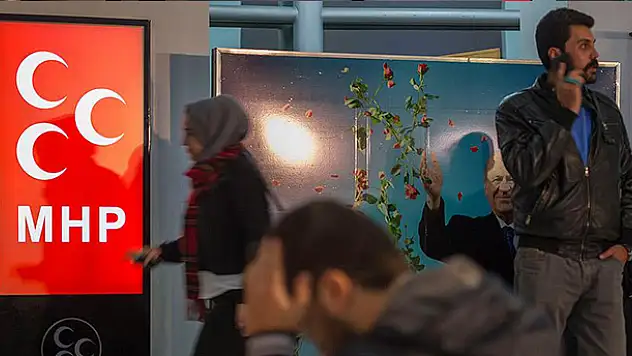 MHP seçimlerde yüzde 4,3 oy, 39 milletvekili kaybetti