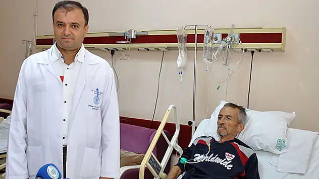 Midesinden 10 kilogramlık tümör çıkarıldı