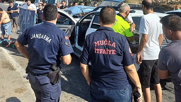 Milas'ta iki kaza: 4 yaralı 1 ölü