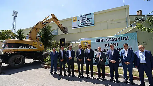 Millet Bahçesi Dönüşüm Çalışmaları Başladı