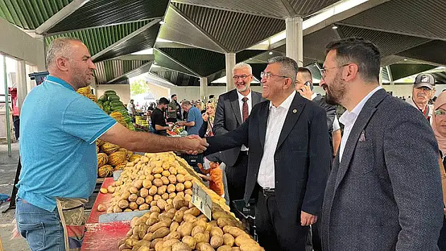 Milletvekili Ekici'den esnaf ziyareti