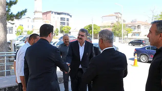Milletvekili Erdem'den Yunak Kaymakamı'na ziyaret
