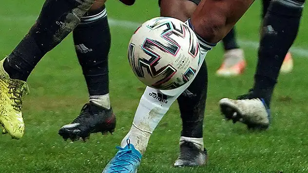 Milli ara bitti, Süper Lig'de 32. hafta heyecanı