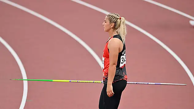 Milli atlet Eda Tuğsuz, kadınlar cirit atmada yarı finale kalamadı
