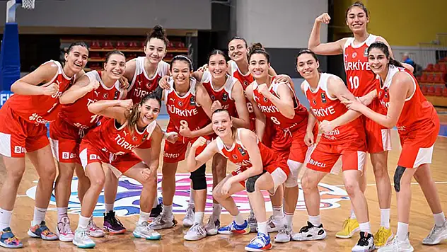 Milli basketbolcular A Ligi'ne yükseldi
