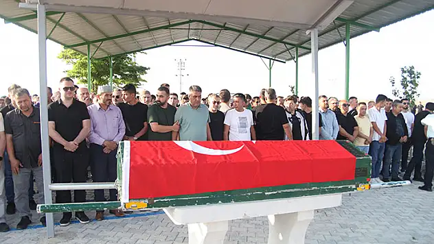 Milli bisikletçi Mustafa Ayyorkun Konya'da son yolculuğuna uğurlandı