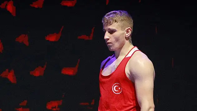 Milli boksör Kaan Aykutsun, son 16 turuna yükseldi
