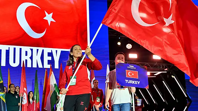 Milli boksörler, Kadınlar Dünya Boks Şampiyonası'nda 6 madalya kazandı