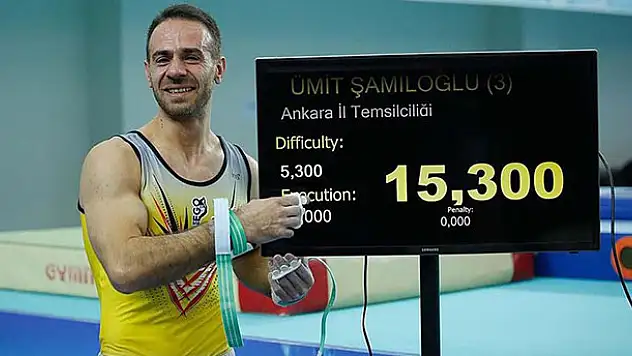 Milli cimnastikçi Şamiloğlu'nun altın madalya sevinci