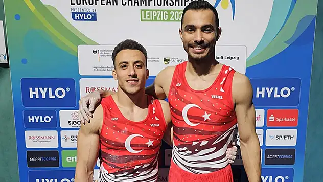 Milli cimnastikçiler Adem Asil ve Ferhat Arıcan finale kaldı