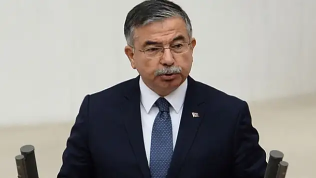 Milli Eğitim Bakanı Yılmaz: 'Sözleşmeli öğretmenleri 5 yılın sonunda kadroya alacağız'