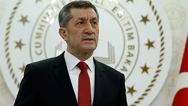 Milli Eğitim Bakanı Ziya Selçuk'tan okullarla ilgili önemli duyuru