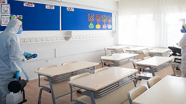 Milli Eğitim Bakanlığı'nın planı hazır! Haftada 3 gün, 20 saat ders