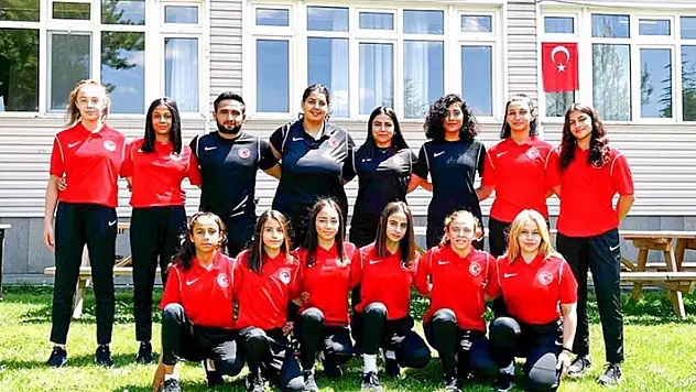Milli güreşçiler, Hırvatistan'da 