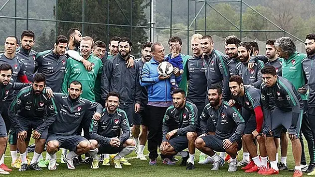 Milli mesai sürüyor