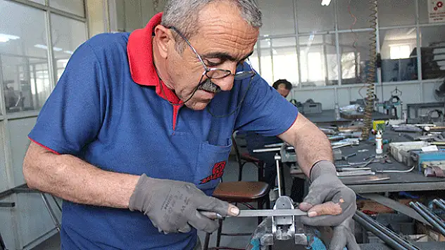 Milli piyade tüfeğinin tedariği Konya'nın bu mahallesinde yapılıyor