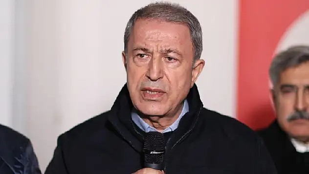 Milli Savunma Bakanı Akar: Depremlerin ardından yaklaşık 42 bin Suriyeli ülkesine döndü
