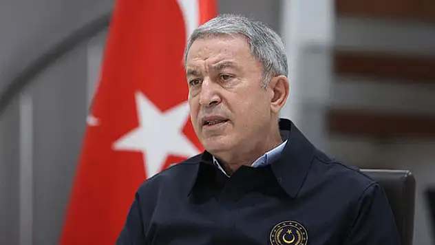 Milli Savunma Bakanı Akar: Mehmetçiğin nefesi teröristlerin ensesinde